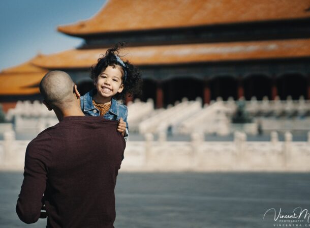 family photography Beijing red walls-Beijing photoshoot, Beijing photographer