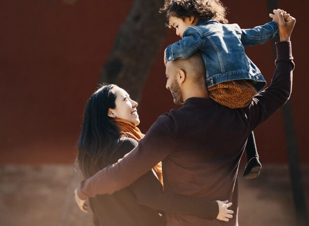 family photography Beijing red walls-Beijing photoshoot, Beijing photographer