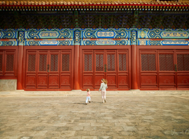 Discover the best of Beijing family photography and travel photography at the Imperial Ancestral Temple. With its stunning architecture similar to the Forbidden City but fewer crowds, it’s an ideal location to capture unforgettable family moments. Plan your photo - filled trip now!
