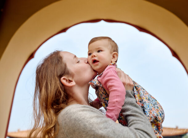 Discover the best of Beijing family photography and travel photography at the Imperial Ancestral Temple. With its stunning architecture similar to the Forbidden City but fewer crowds, it’s an ideal location to capture unforgettable family moments. Plan your photo - filled trip now!
