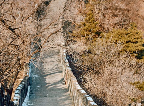 South African couple proposal at Mutianyu Great Wall Watchtower 7 in winter