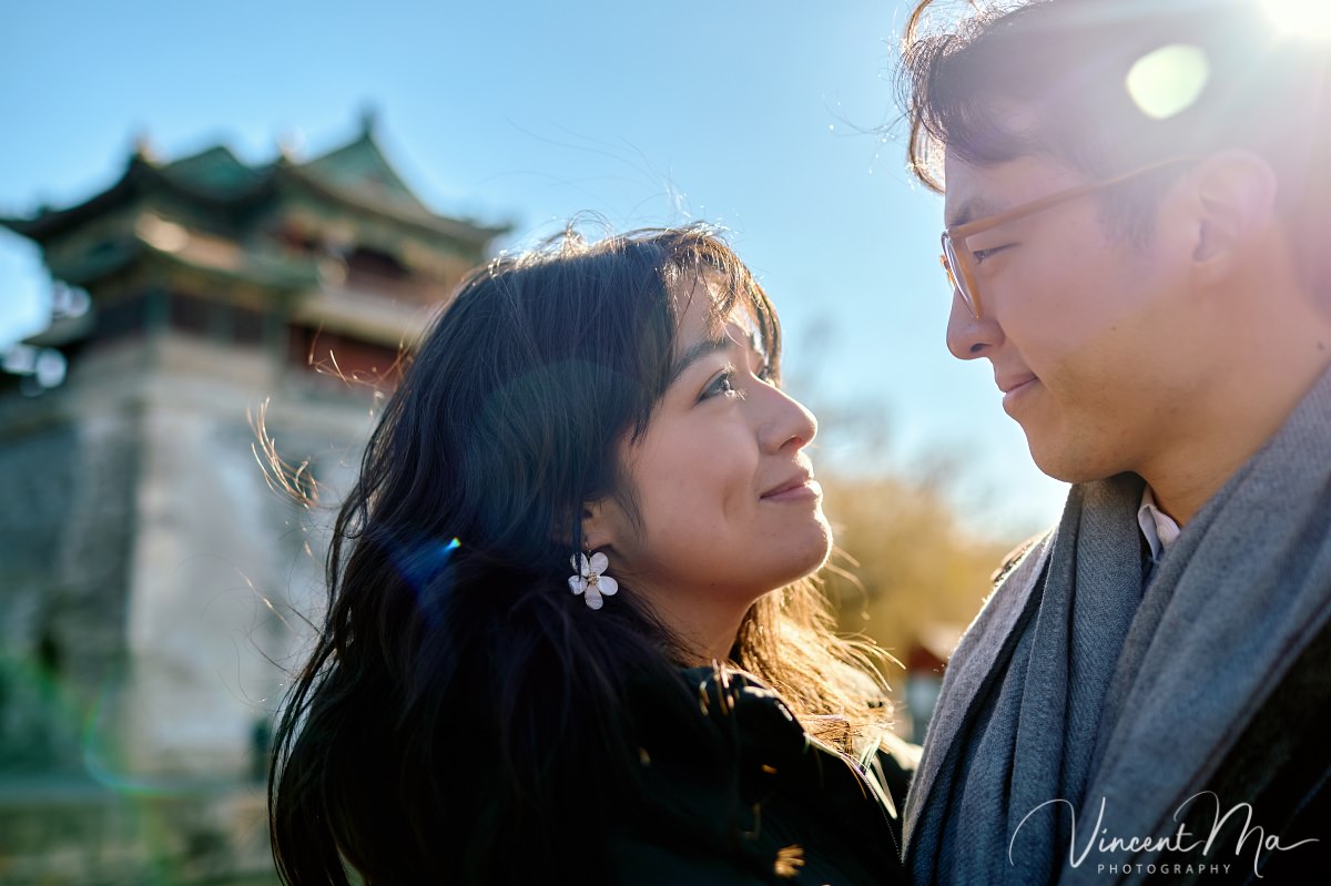 Couple engagement shooting in winter Beijing Summer palace