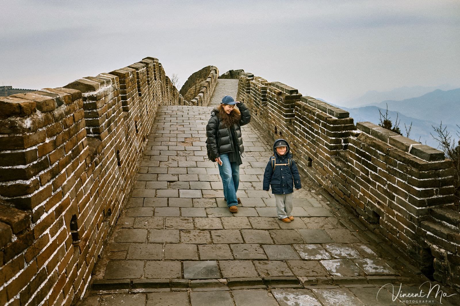Documentary family photographer Beijing Mutianyu
