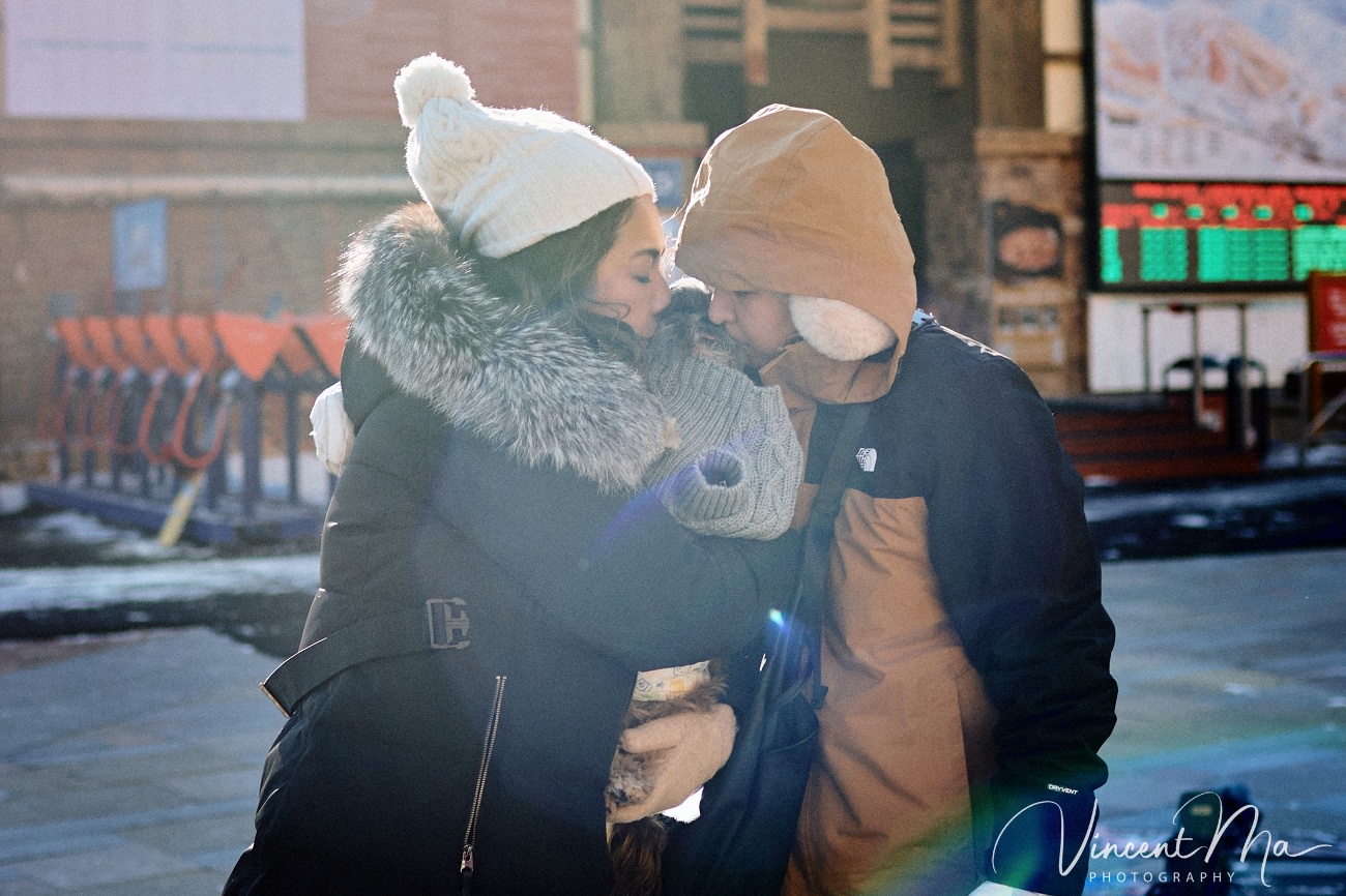 A cinematic and documentary photography series of Claire and April's same-sex winter elopement at Chongli Ski Resort, China. This minimalist wedding strips away traditional routines, featuring snowboarding in powder snow, intimate moments with their golden retrievers, and a legal online marriage ceremony via the Courtly platform by a cozy fireplace. Captured with a non-intrusive, lifestyle storytelling approach by Vincent Ma Visuals, a trusted LGBTQ-friendly photographer based in Beijing.