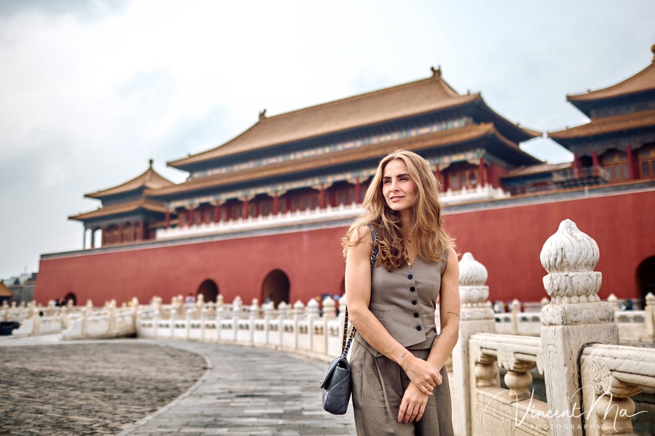 Solo travel photographer Beijing capturing fashion portraits in the Forbidden City