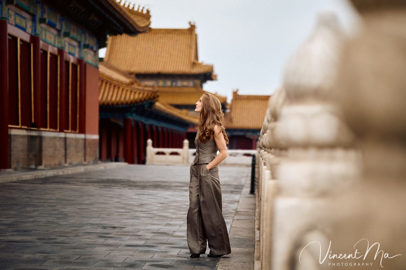 Solo travel photographer Beijing capturing fashion portraits in the Forbidden City